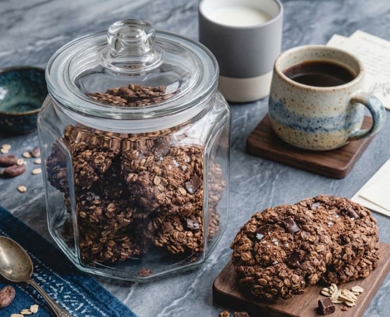 Storing homemade oats cocoa cookies in an airtight container