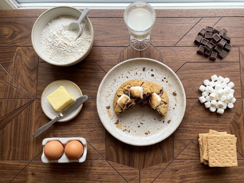 Ingredients for homemade s'mores cookie recipe