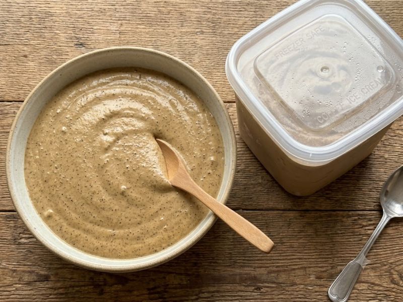 coffee ice cream ready to freeze